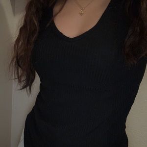 Black v-neck T-shirt :)))